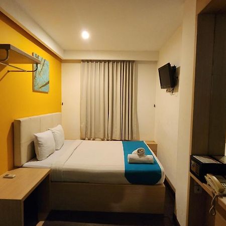 Kimono Spa Hotel Kuta  Exterior photo