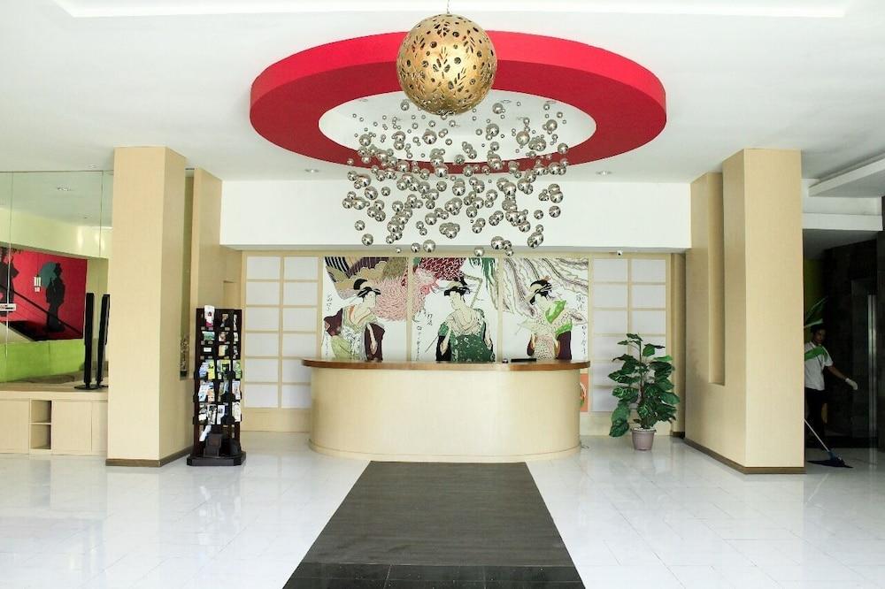 Kimono Spa Hotel Kuta  Exterior photo