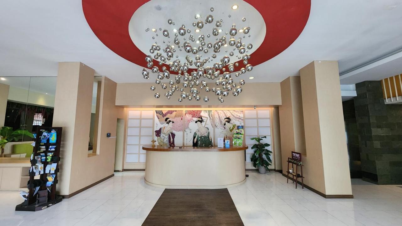 Kimono Spa Hotel Kuta  Exterior photo