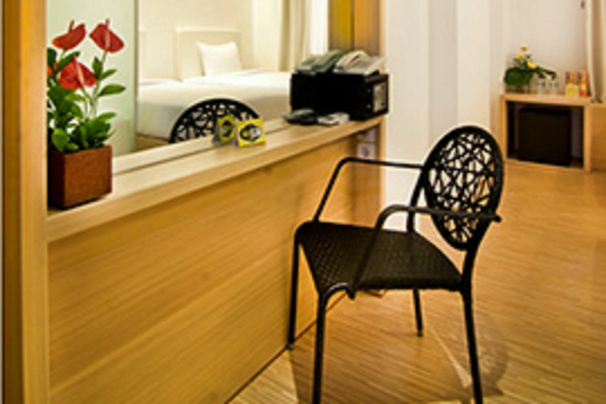 Kimono Spa Hotel Kuta  Exterior photo